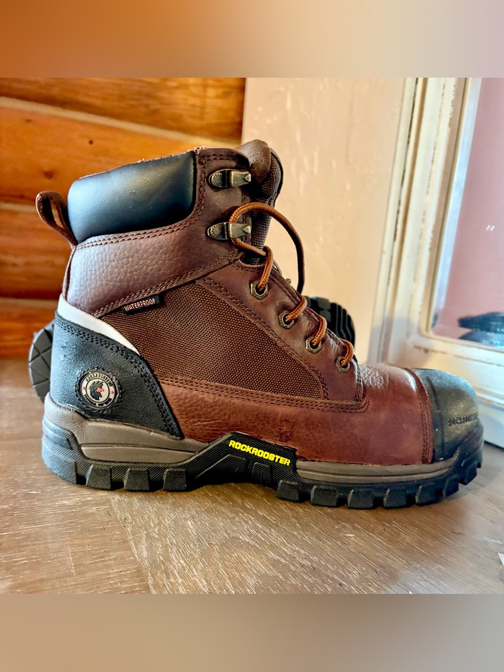 9.5 Brown Waterproof Men's Work Boot
